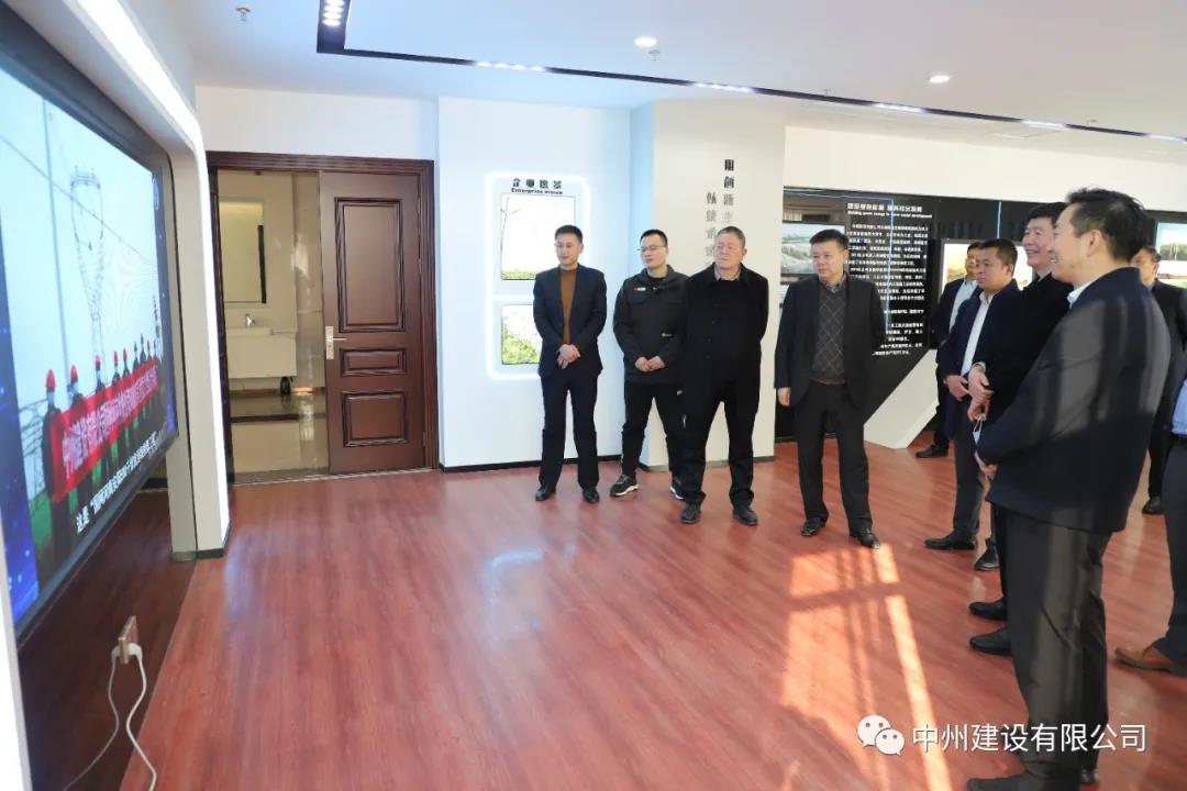 1644910419138299.jpg 1644910419138299.jpg